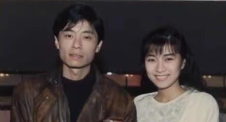 他是香港最惨天王，赌博欠债千万，被小25岁女友背叛脚踏5条船！