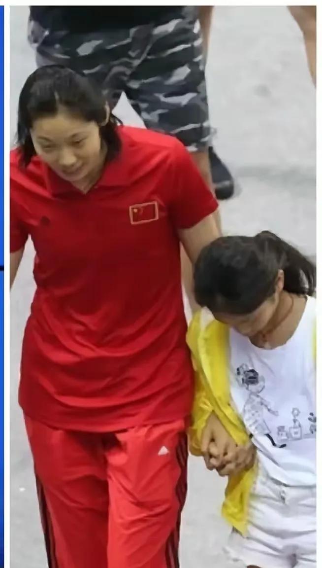 将携妹妹朱佳慧参加大湾区全运会，
朱婷的行程大概是这样的
9月1号返回意大利科内