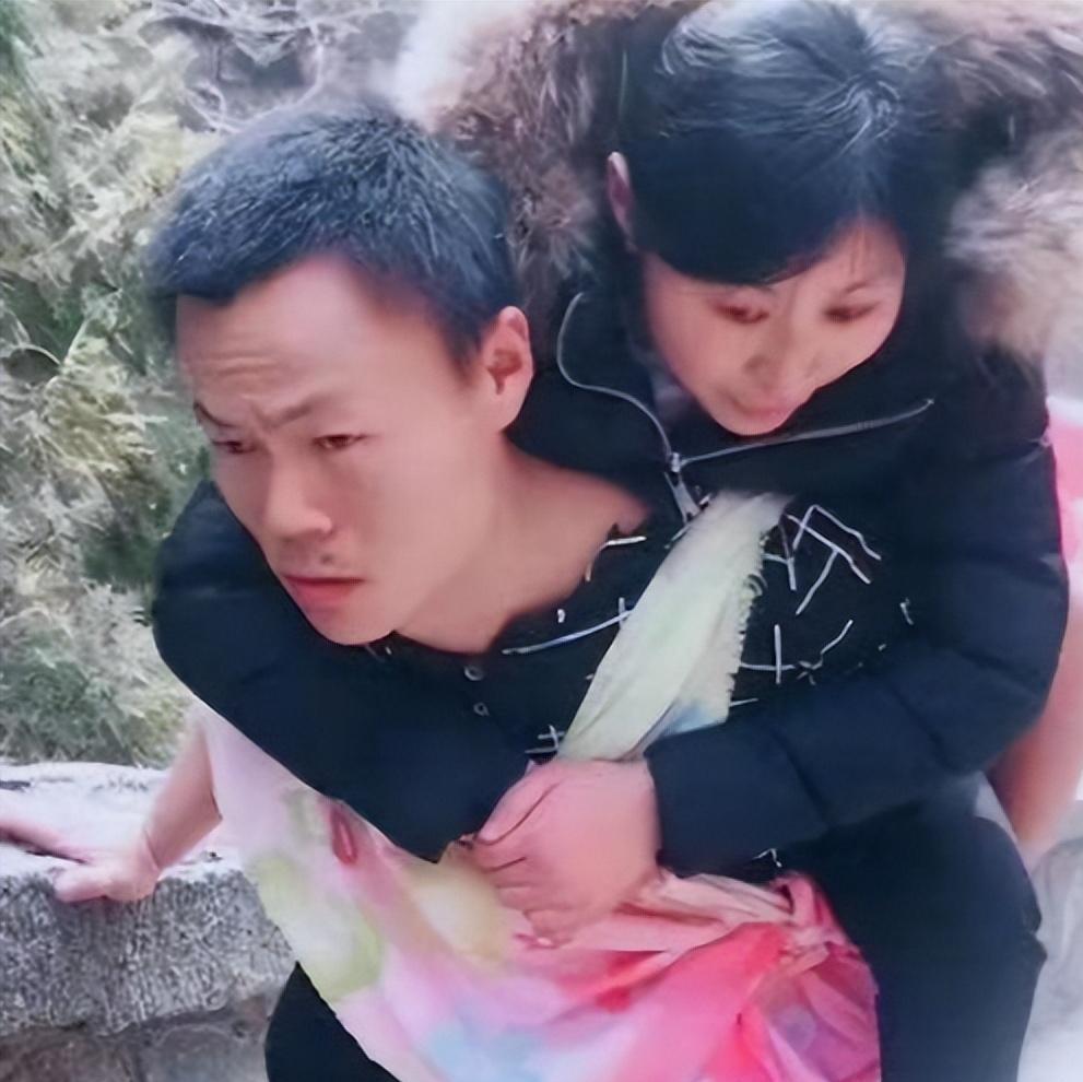 [中国赞]2008年，山东21岁女子为爱翻墙私奔摔成瘫痪，男友知道后，不惜与父母