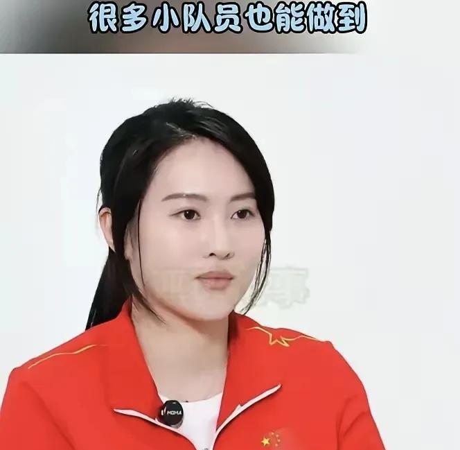 感觉陈若琳也觉得全红婵在走张家齐的老路子呢，会被小队员的水花消失术取而代之。很多