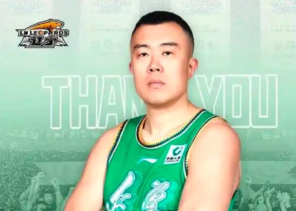 38岁的韩德君宣布退役，结束了他18年的CBA生涯，究竟是什么让他做出这一决定?