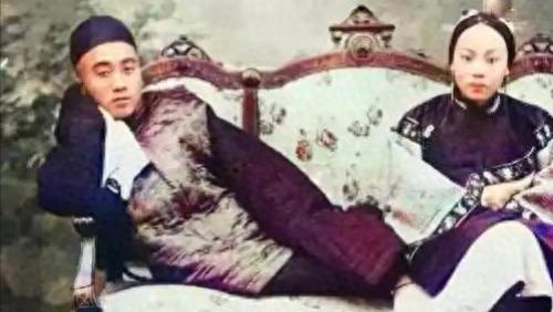 撕破电视剧谎言！晚清真实照片：光绪帝存世唯一照片竟是被偷拍