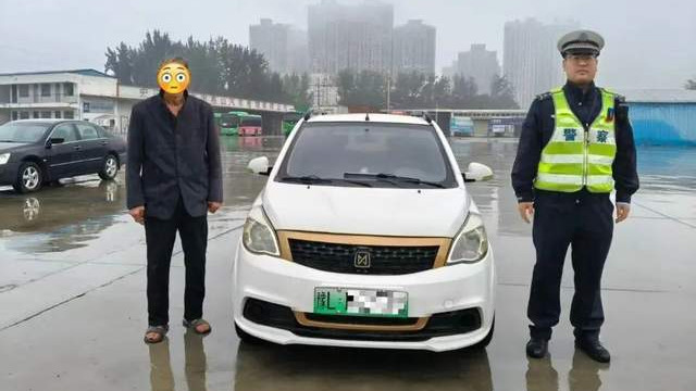 年逾七旬老大爷无证驾车一年多，违章扣分远超高考满分数，他是扛着炸弹逛街吧？