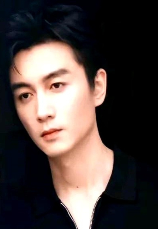 你绝对想不到，娱乐圈顶级男神排名，陈晓居然排名第一！

关键是这些顶级男神名单里
