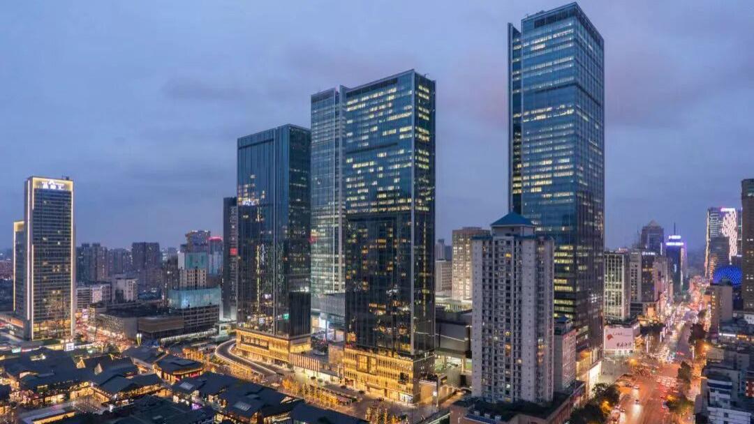 东大街：成都价值之锚