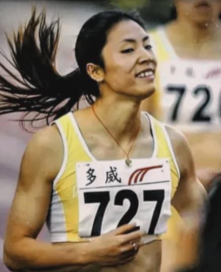 中国田径七项全国纪录为何长期无人打破？

1、男子跳高：朱建华，2.39米，