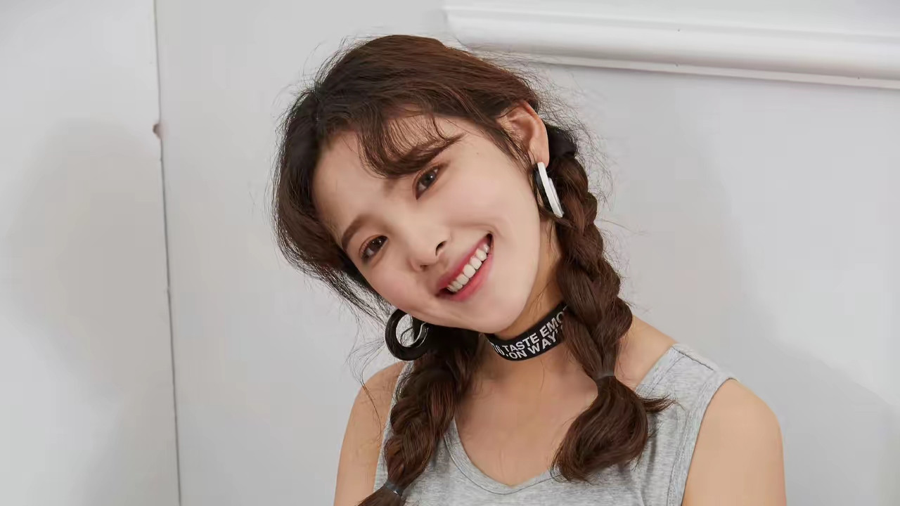 章若楠的貌美，成了跨越性别的心动符号，男女都喜欢。