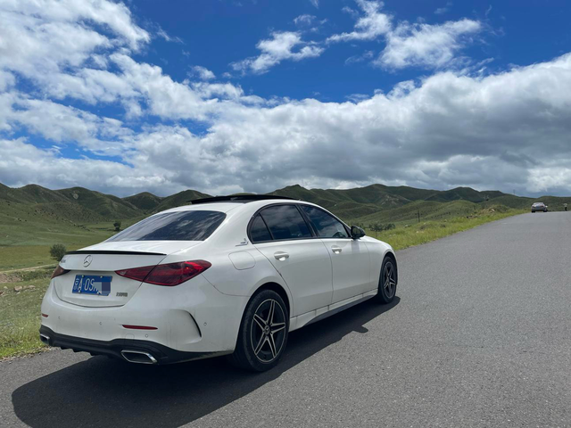 试过开奔驰C玩轻越野吗？
开上我的奔驰C自驾了北京-乌兰察布，集那线，科凉线，回