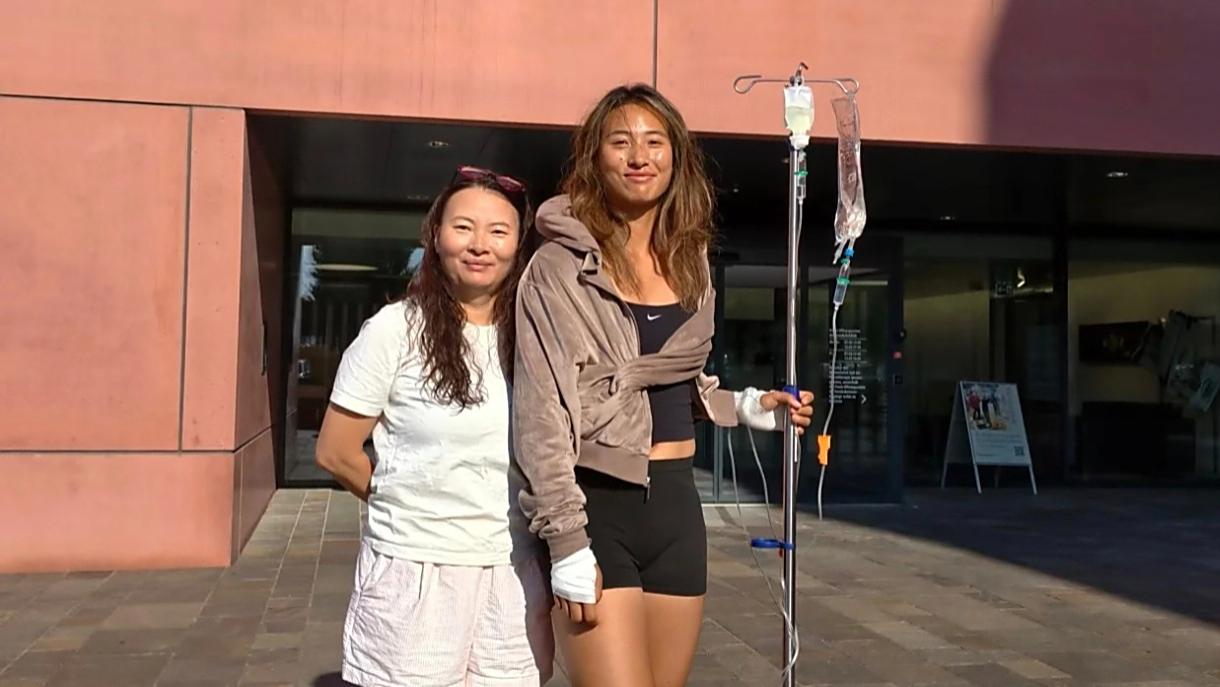 郑钦文术后康复期间，商业价值不降反升，两个重要活动成助推力