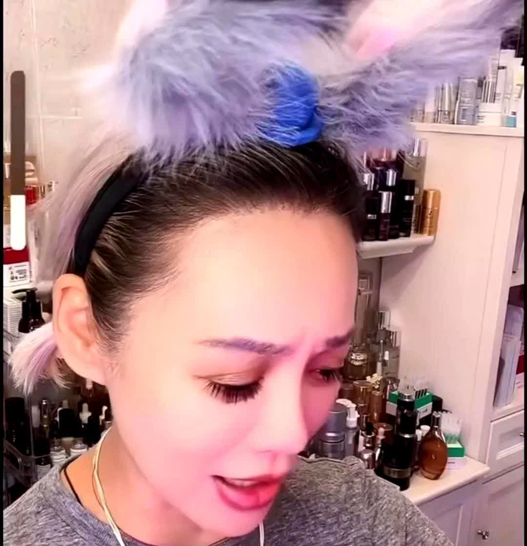 明白章子怡和汪峰为什么过不到一块儿了，因为章子怡不能做一个小时就给汪峰打一次电话