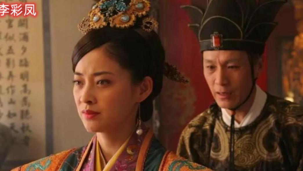 1601年，明朝万历帝不肯立朱常洛为太子，李太后问其原因，万历撇着嘴说：“他的生