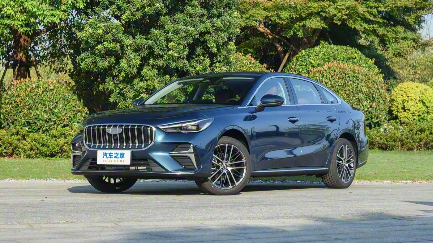 吉利全新帝豪将于今日预售，造型大变，车长增加177mm