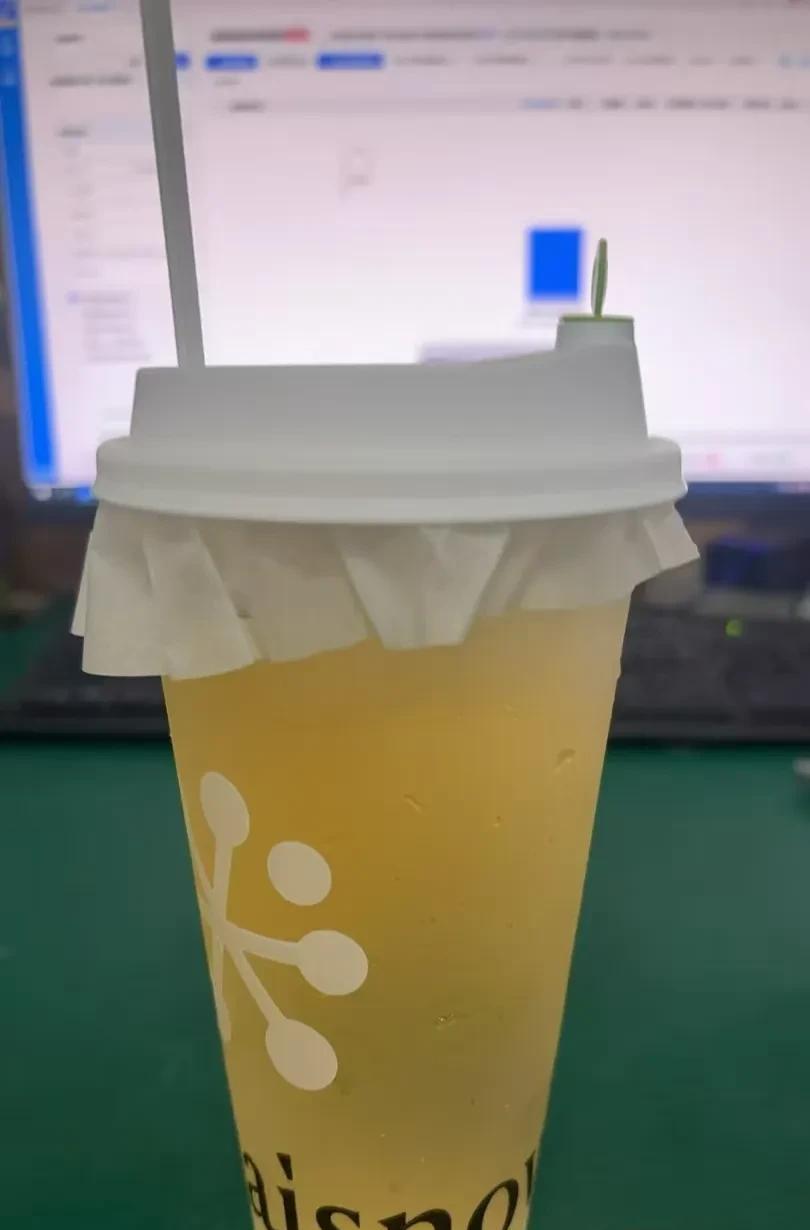 我摆摊大半个月，到底赚不赚钱？
我从7月底就开始摆摊了，到现在也有大半个月了，刚