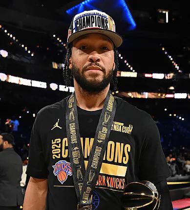 三十年河东三十年河西，莫欺中年穷。
布伦森又又又给尼克打脸了。
独行侠前总经理尼