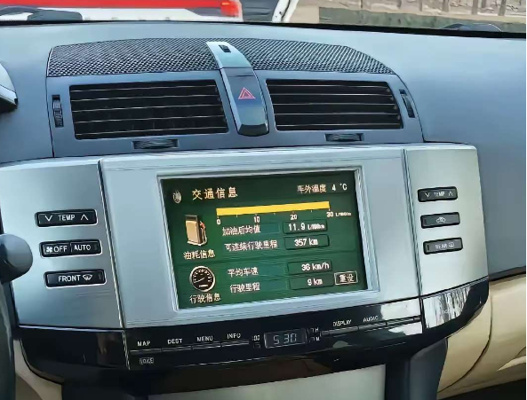 经典老车了有多少人能看出是哪款车？
