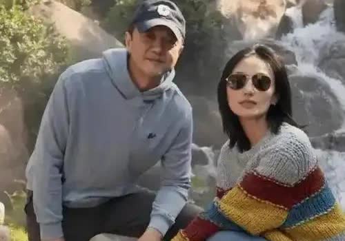 “我和我老公分居很久了，但我们感情很稳定，并没有离婚”。

海哈今喜大胆公布