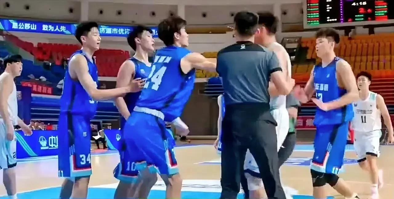 辽鲁U21最害怕的事情还是来了，
不是取消比赛资格，
也不是取消比赛成绩，而是