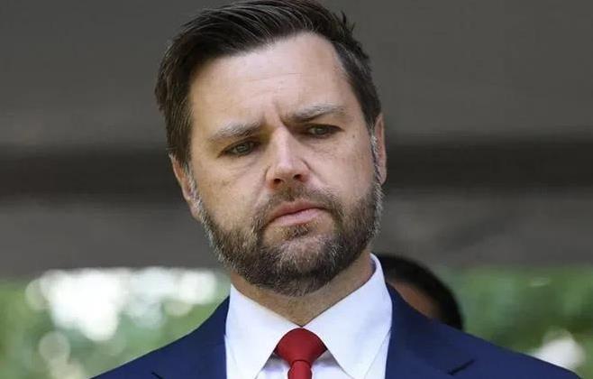 现在很多西方发达国家的高官都站出来揭露以前由他们制定的一些规则的主要目的是什么了