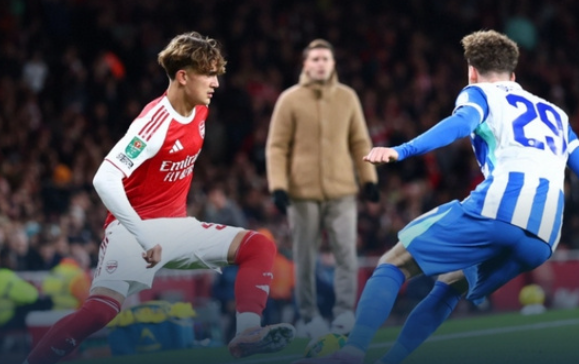 联赛杯第四轮阿森纳迎战布莱顿的比赛在酋长球场进行。

上半场梅里诺抽射造险，凯帕