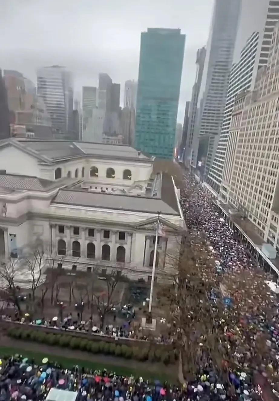 该来的终归还是来了！
6月10日，源于美国洛杉矶的抗议示威游行已经扩展到了纽约等