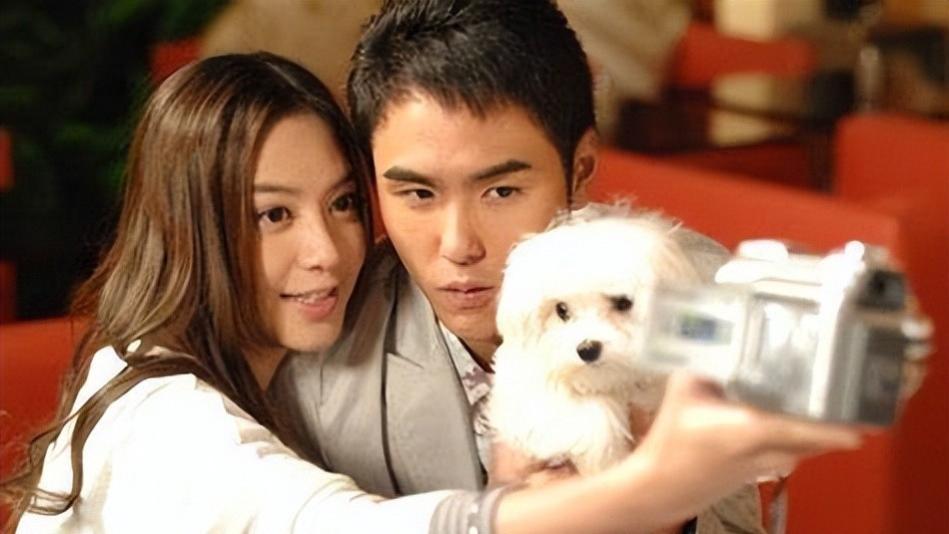 45岁陈乔恩：容颜变化引热议？