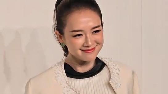 北京这一夜：章子怡颜值回春了，被尹正吓了一大跳，奥运冠军郑钦文赢麻了