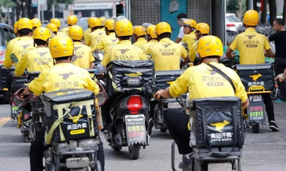 外卖小哥电动车怎么选？九号电动N3全方位满足！
要说哪种职业最离不开电动车，还得