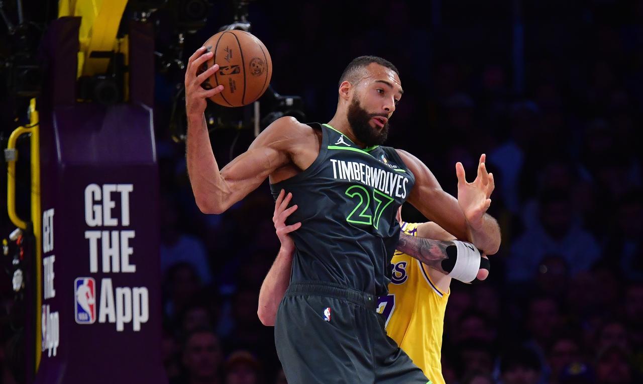 东契奇的玩具？戈贝尔G6  15投12中爆砍27分24板豪华双20+！
NBA季