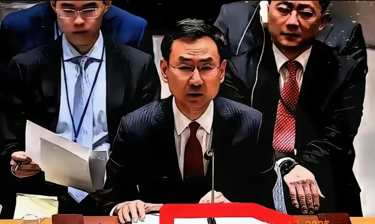 耿爽发声：世界的事大家一起商量











世界风云突变，是谁的声音如