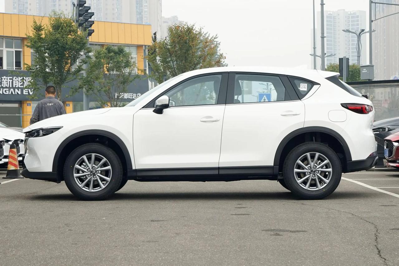 福特锐际跟马自达CX5哪个操控效果好一些？