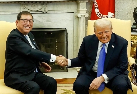 日本有点危险了
当地时间周二，特朗普明确表态，不会延长美日关税谈判的最后期限，并