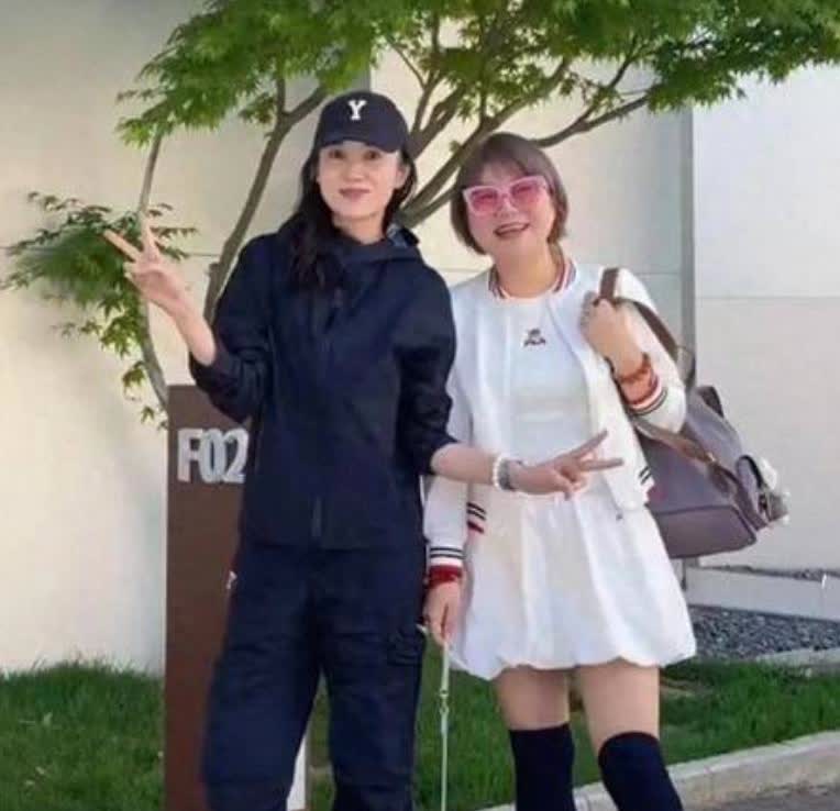 没想到，宋佳是杨天真带的第一个艺人

从出道到现在已经20多年，杨天真送她的