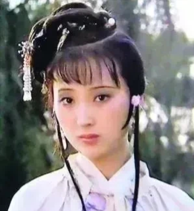 2007年，“林黛玉”陈晓旭决定出家为尼，丈夫郝彤也跟着削发为僧，婆婆大哭：“好