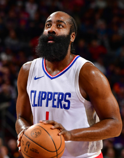 哈登今天的状态，有点不对劲啊，歇大了？？？歇大了，过节不知道去哪潇洒了