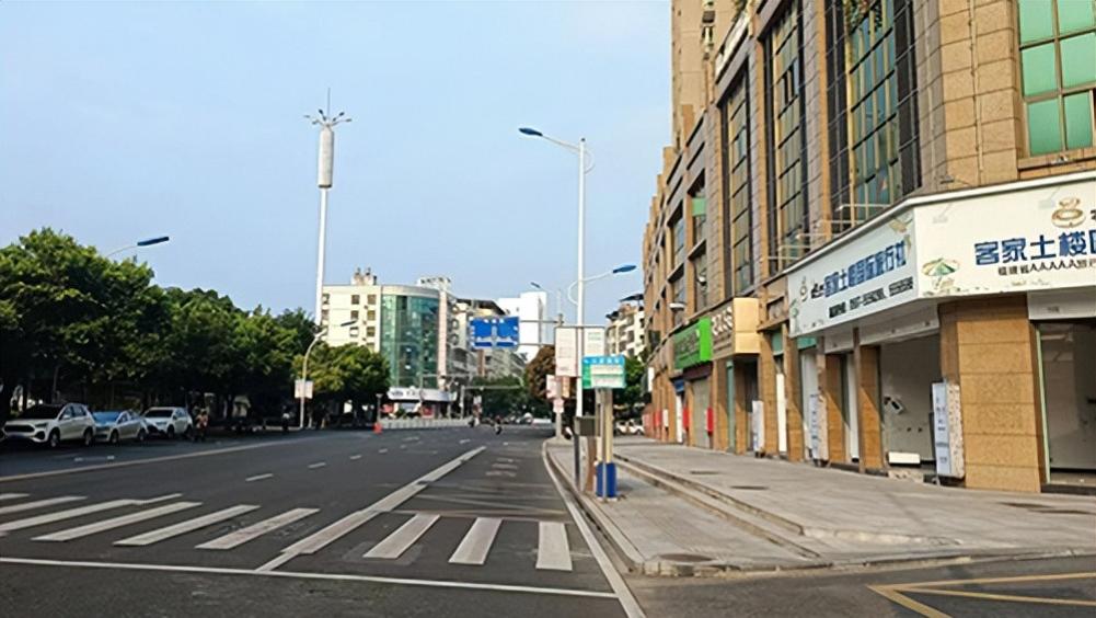 睿泽物联：为什么说单灯控制器是路灯节能改造成功的关键？