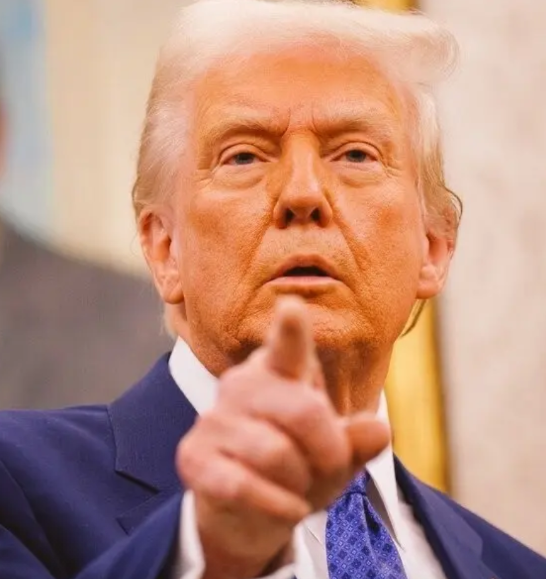 美国想要中国稀土
美国也被卡脖子了！因为很多美国企业的稀土储备最多只能用到60天