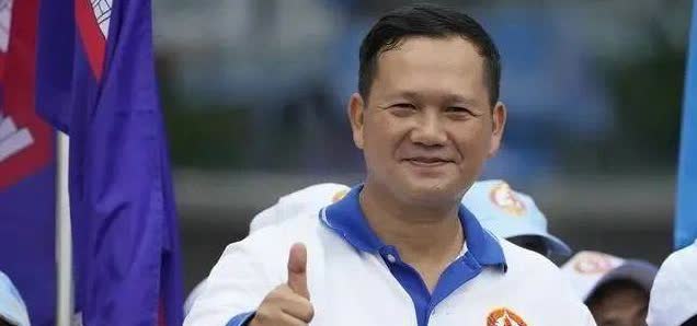 洪森的儿子到底怎么样？

先说说他那学历，美国西点军校毕业，还有纽约大学的文