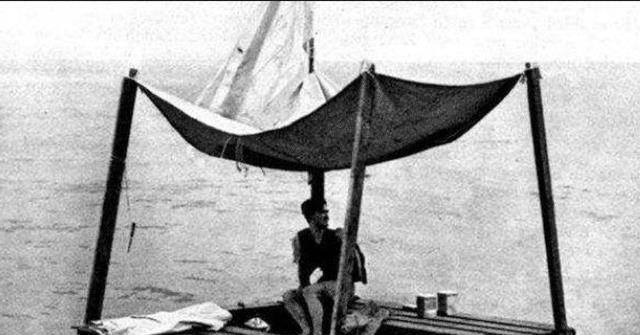 1942年，一个中国小伙掉入了大西洋，靠吃海鸟、喝鲨鱼血撑了133天。一艘路过的