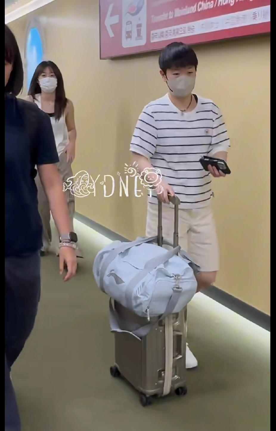 国乒众将顺利抵达澳门，孙颖莎、王楚钦、王曼昱、林诗栋、王艺迪、陈熠等队员都已到位