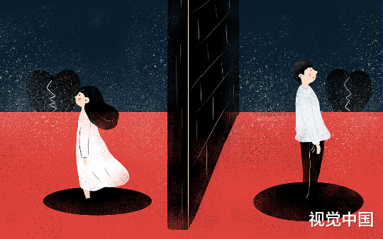 结婚前夕撞见女友把我当成替身，母亲病逝后我送她全家入狱