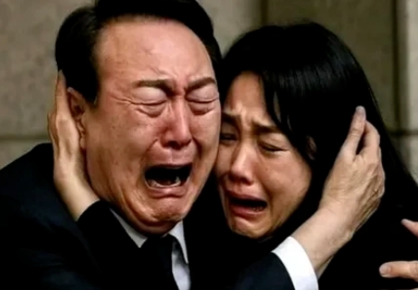以色列总理内塔尼亚胡近期传出中毒消息，这一事件引发了广泛的关注。以色列国内并非铁