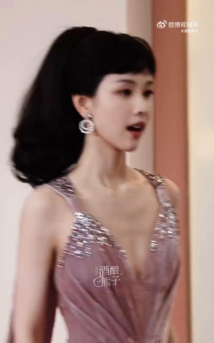 酒酿。
熊子。