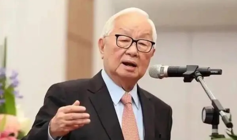 台积电张忠谋再次语出惊人：如果美国想扼杀他们，中国真的无能为力！不仅如此，他又一