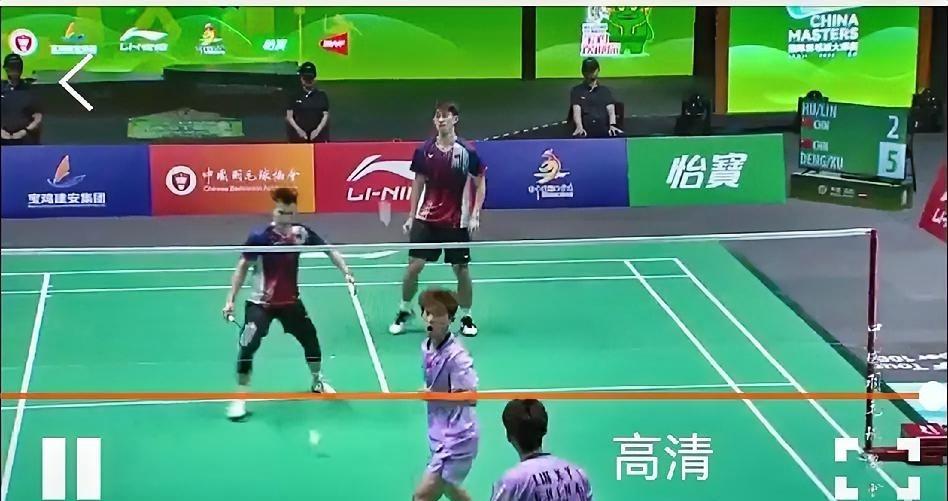 胡珂源/林祥毅男双夺冠！
2025年中国宝鸡羽毛球大师赛男双决赛刚刚结束。
这是