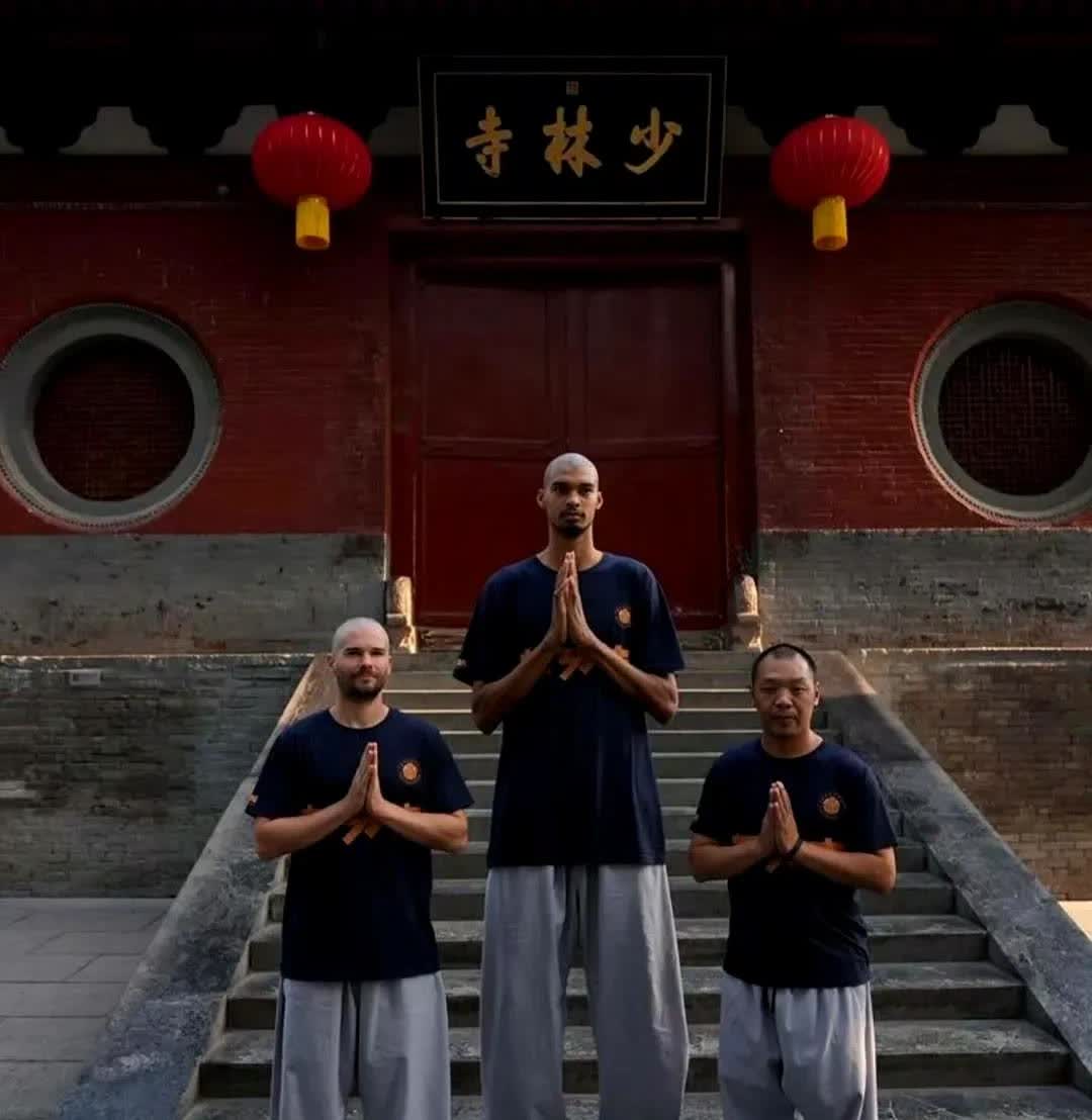 少林功夫好！文班亚马表示，虽然科学尚未证明，但是他认为在少林寺的修行，确实对他恢