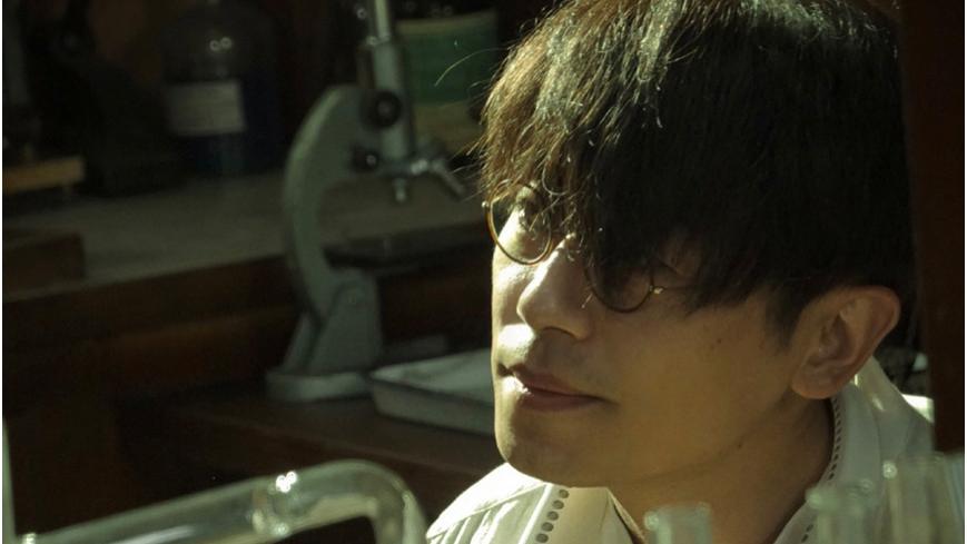 朱亚文这次玩大了！新剧人设大颠覆，这还是他吗？