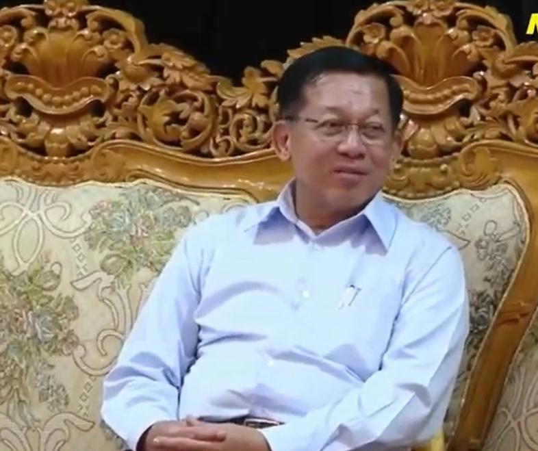 敏大将视察掸邦东北的三角军区，并且接见了缅北四特小勐拉地区的代表。敏大将这也是忙