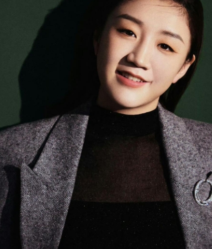 陈梦性感大片！
赛场上是霸气女王，赛场下是温柔女孩