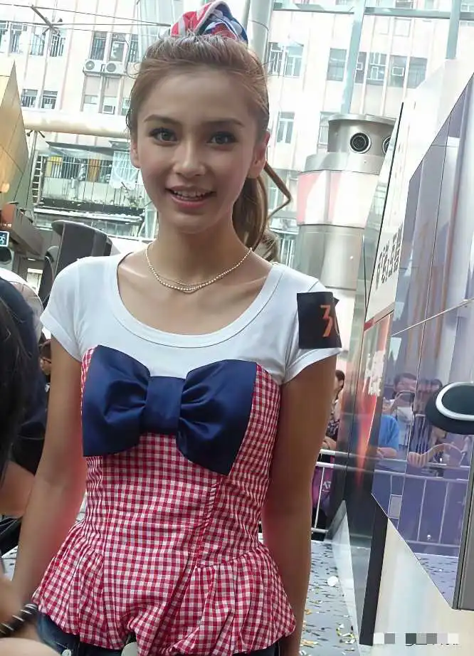 黄晓明这么迷恋她，果然是有原因的，不愧是混血！早期真美。