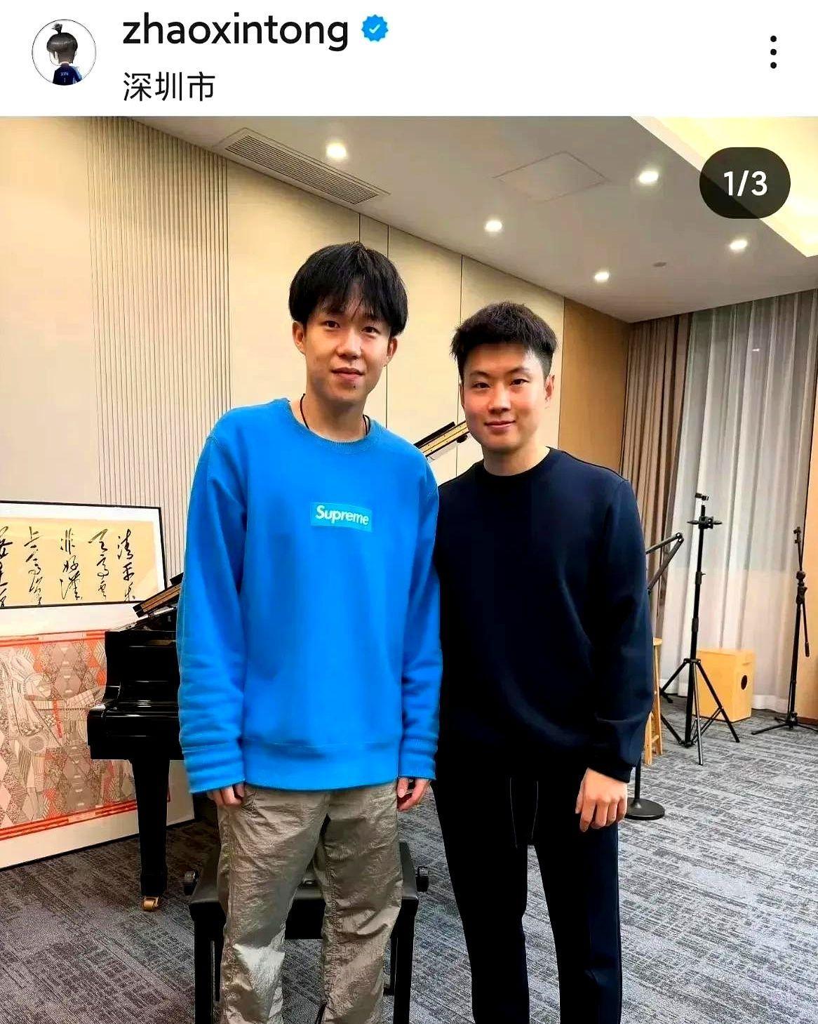 君不见他昨晚闯进了世！
网上铺天盖地说赵心童身高185，可你仔细瞅瞅他跟别人的合